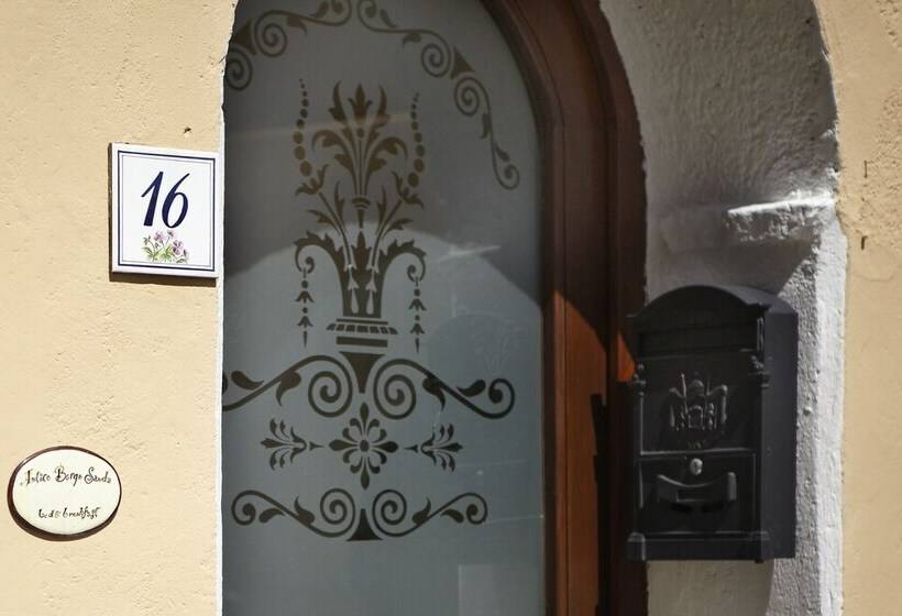 مبيت وإفطار Antico Borgo Sanda Lago Maggiore