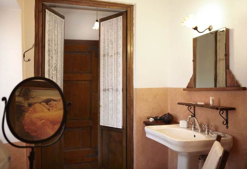 مبيت وإفطار Antico Borgo Sanda Lago Maggiore