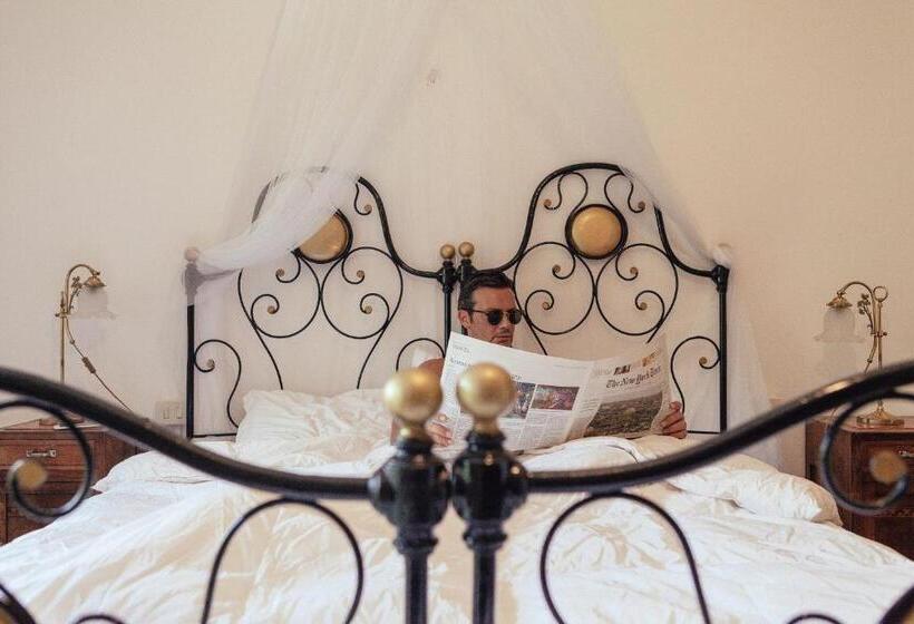 مبيت وإفطار Antico Borgo Sanda Lago Maggiore