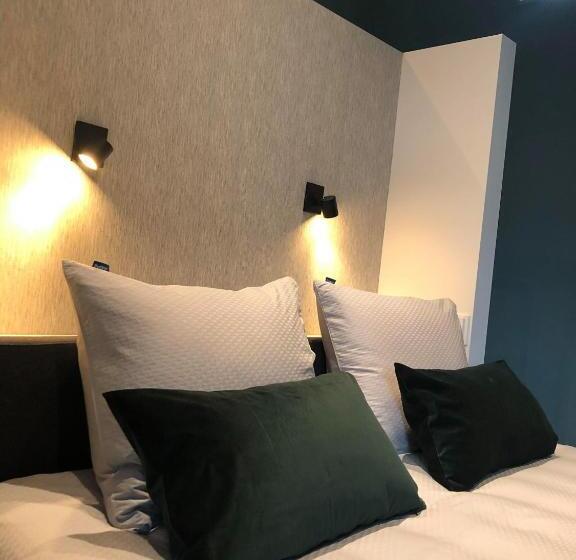 تختخواب و صبحانه Atalantaroermond  De Archivaris