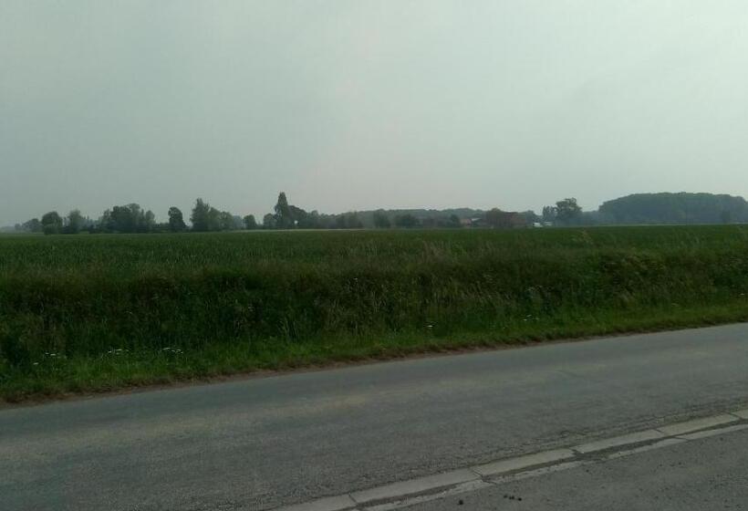 ベッドアンドブレックファースト Chambre D Hotes Le Pigeonnier