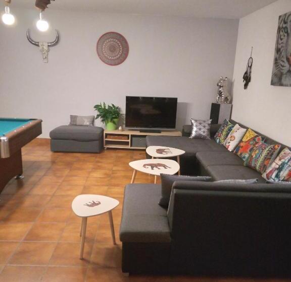 مبيت وإفطار Chambres D Hôtes La Maison De Monsieur Chaussette