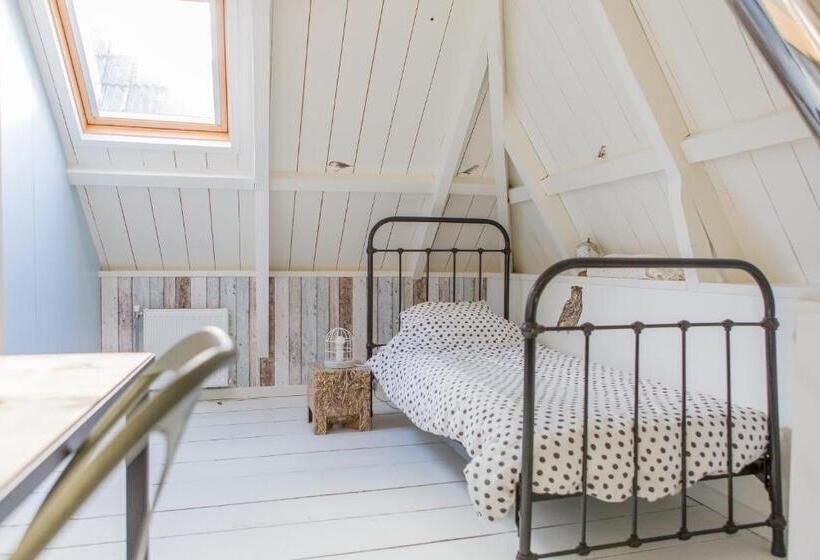 민박 De Friese Wouden