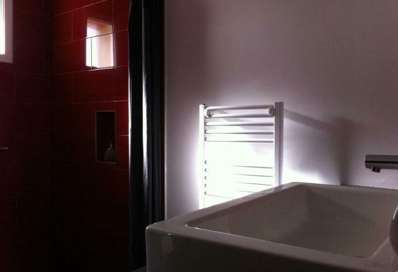 צימר Domaine Du Chêne Crucy