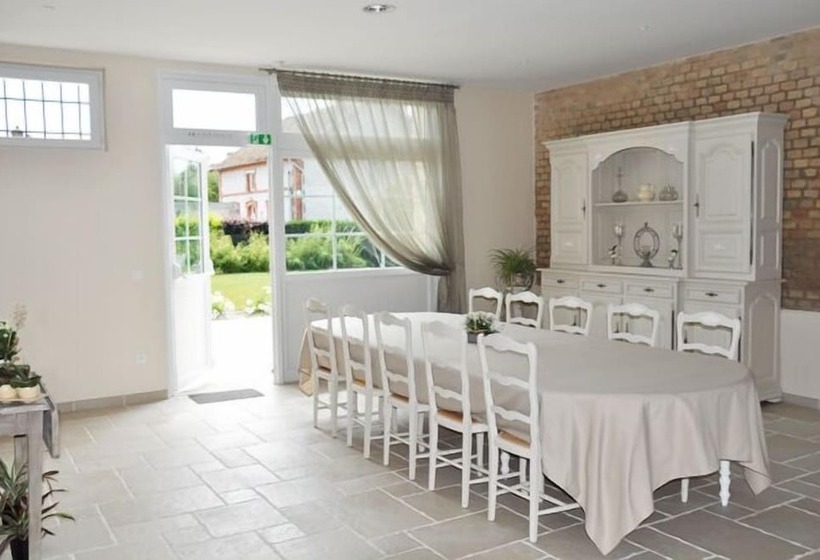 مبيت وإفطار La Grange Champenoise