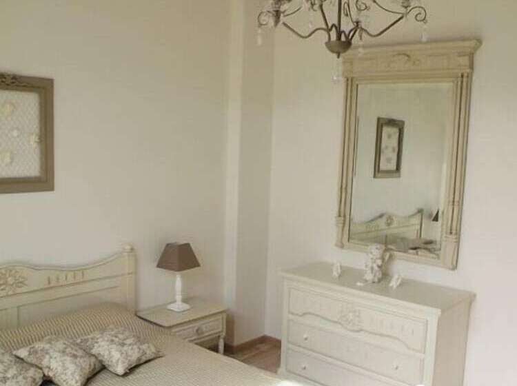 مبيت وإفطار La Grange Champenoise