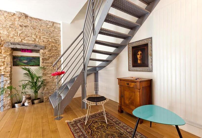 ベッドアンドブレックファースト La Tour Charlemagne