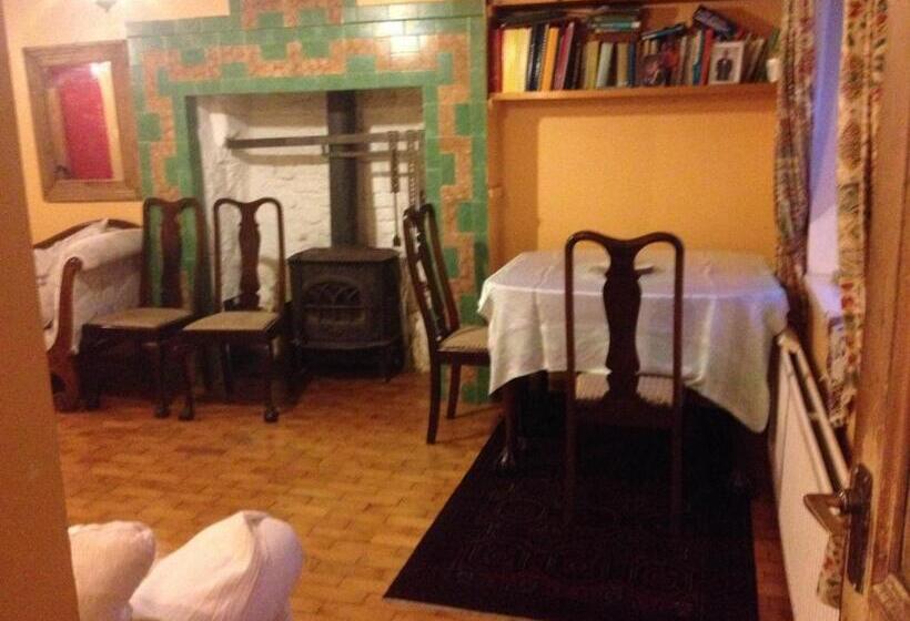 צימר Lisieux House On Lough Neagh