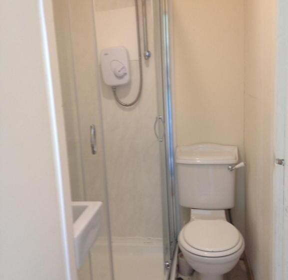 צימר Lisieux House On Lough Neagh