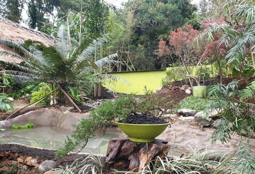 مبيت وإفطار Maka Kalinaw 6 Wabi Sabi Room, Forest And Garden View