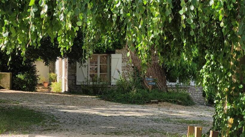 مبيت وإفطار Moulin De Giboudet Chambres D Hôtes