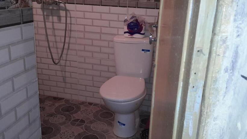 تختخواب و صبحانه Oasis Travel