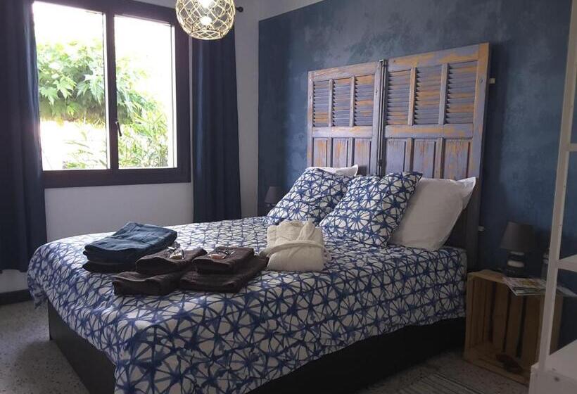 住宿加早餐 Philoxenia