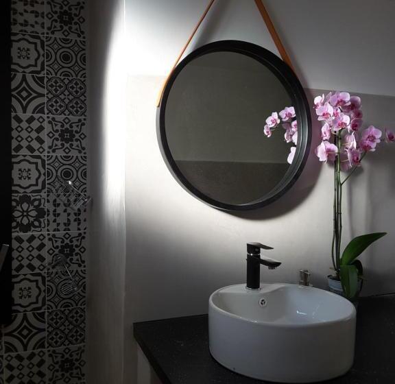 住宿加早餐 Philoxenia