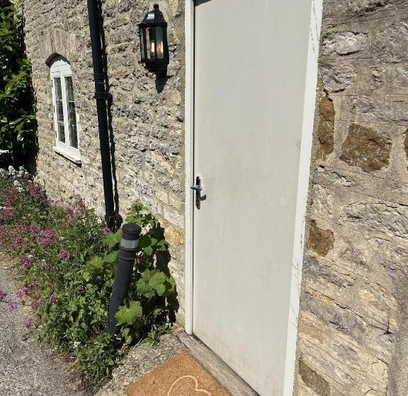 Bed and Breakfast The Crewe Arms