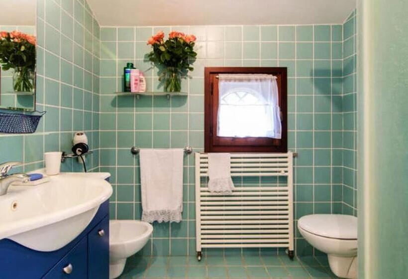 تختخواب و صبحانه Villa Conero