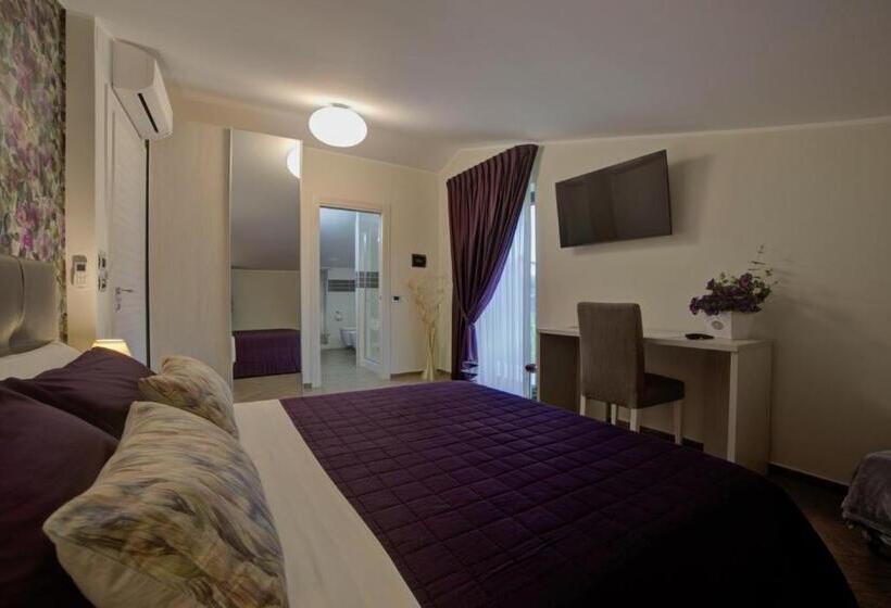 مبيت وإفطار Villaggio Cristina