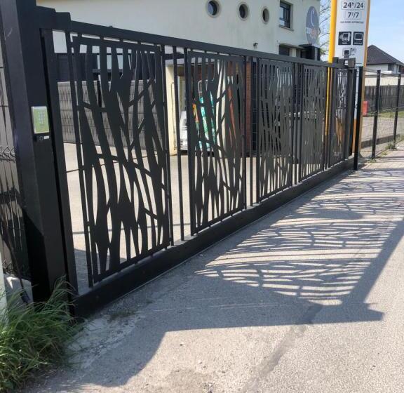 Résidence Cosyade équipée D Un Parking Privé Gratuit