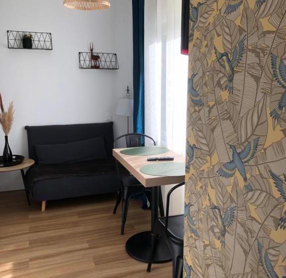 Résidence Cosyade équipée D Un Parking Privé Gratuit