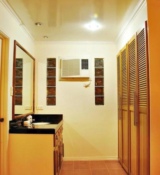 Happy Ripples Beach Resort