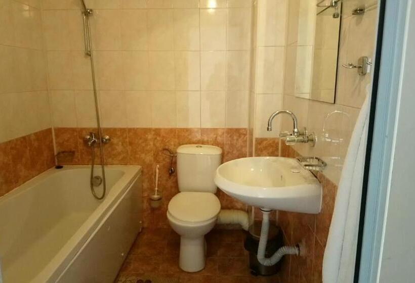 فندق семеен хотел невен