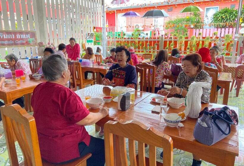 Отель บุญจินดา รีสอร์ท