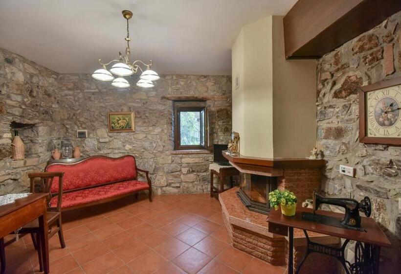 فندق Agriturismo L Antico Casolare