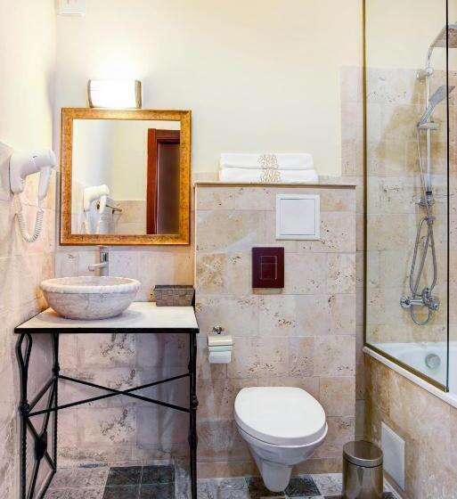 בית מלון כפרי Alchemist Residence Von Goldenburg