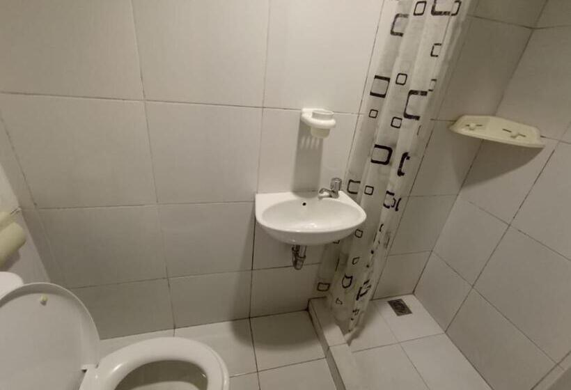 호텔 Bintang Property Aeropolis