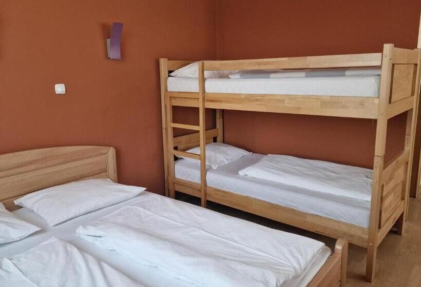 هتل Central Apartment