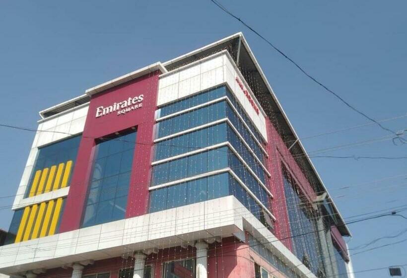 فندق Emirates Residency