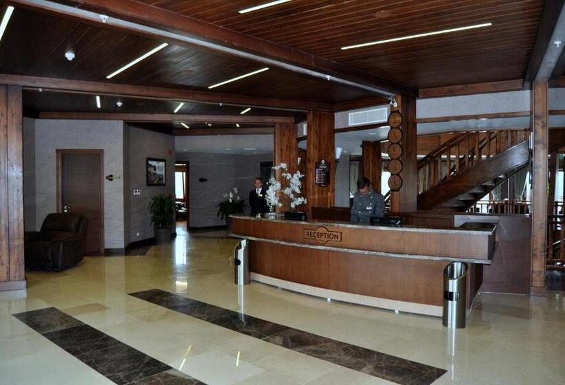 ホテル Fenerbahçe Serkan Acar Resort&sports Topuk Yaylası