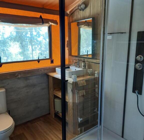 호텔 Gîte Et Lodges Du Hitton