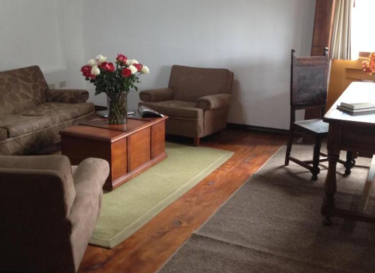 فندق Hacienda La Alegria