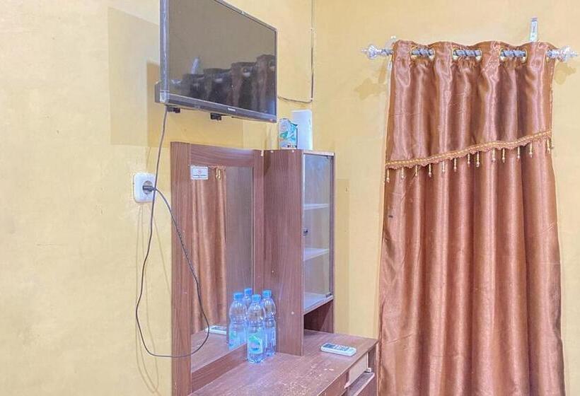 בית מלון כפרי Home Stay Mulyawan Syariah Sengkang Mitra Reddoorz