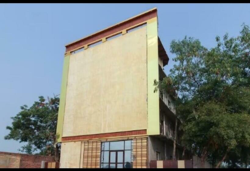 فندق J N Plaza By Wb Inn