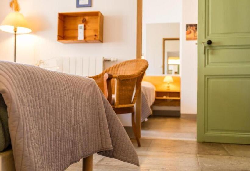 ホテル L Auberge Du Cèdre