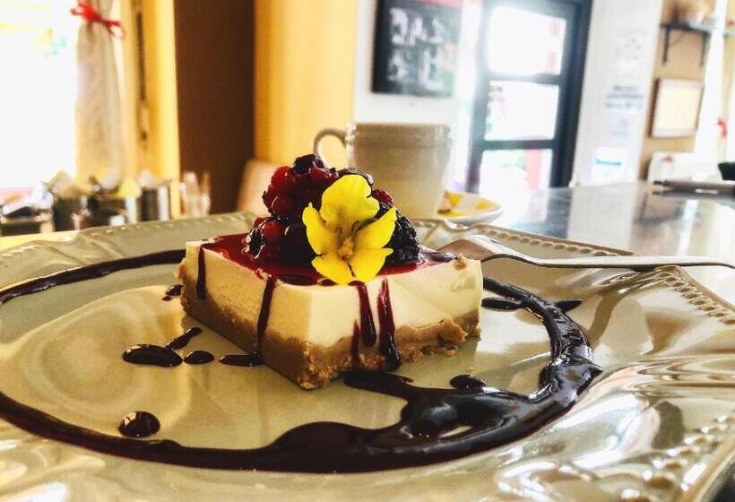 ホテル Obecná škola