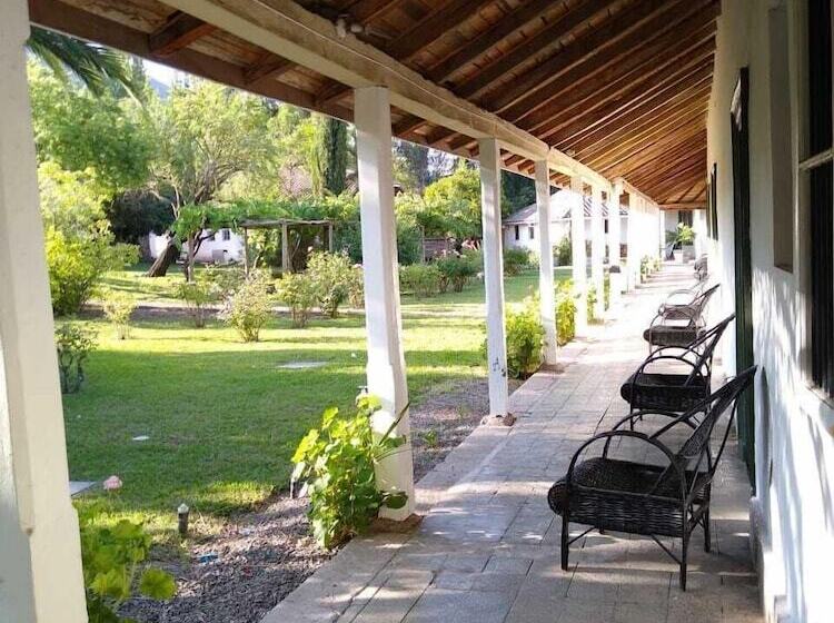 فندق Plaza Malloa