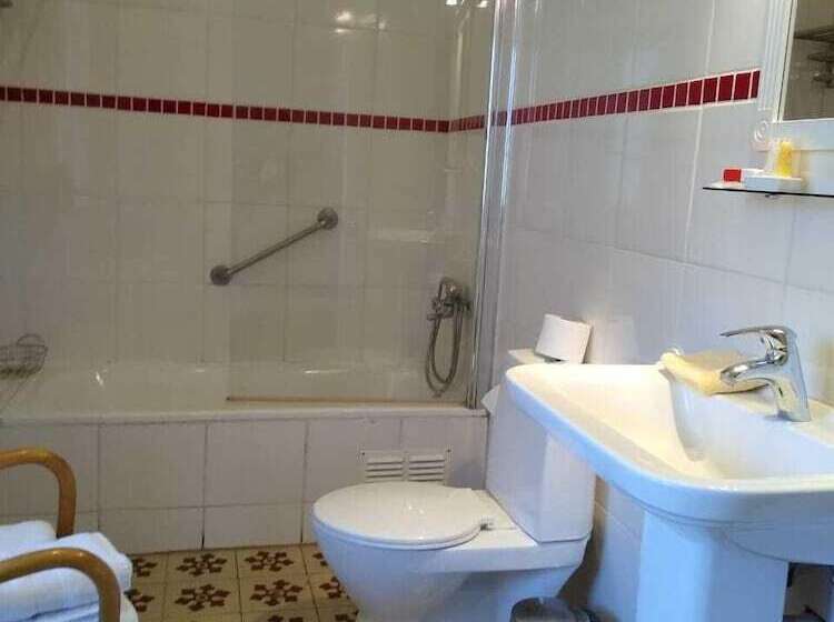 فندق Plaza Malloa