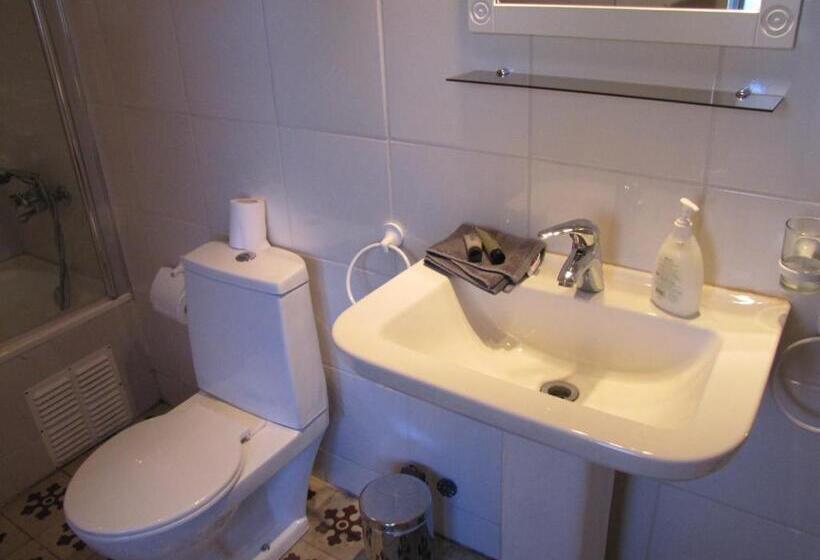 فندق Plaza Malloa