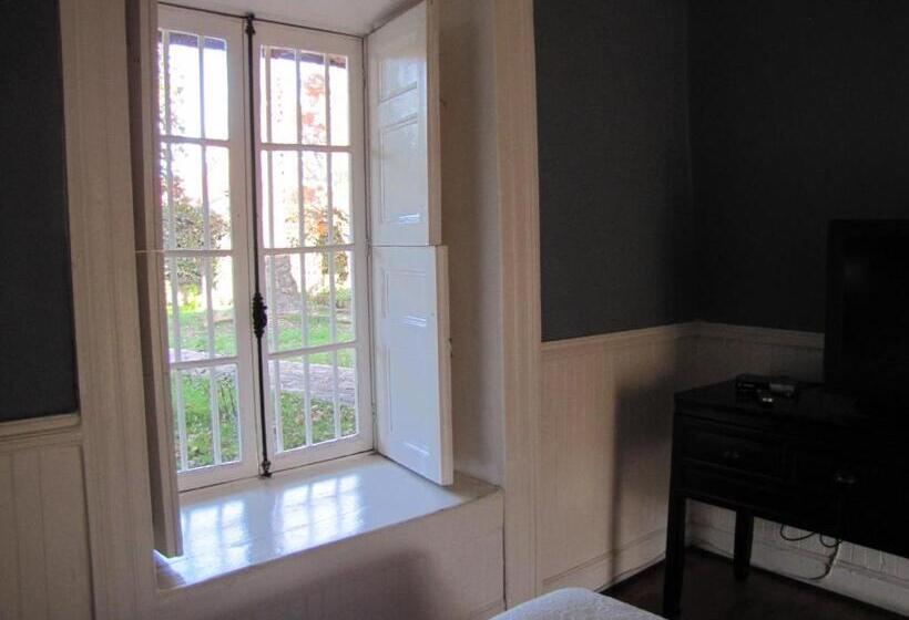 فندق Plaza Malloa