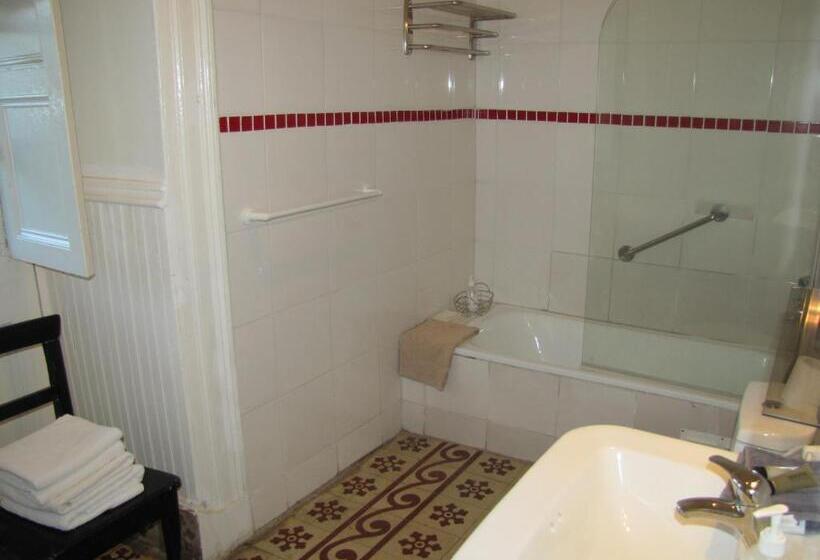 فندق Plaza Malloa