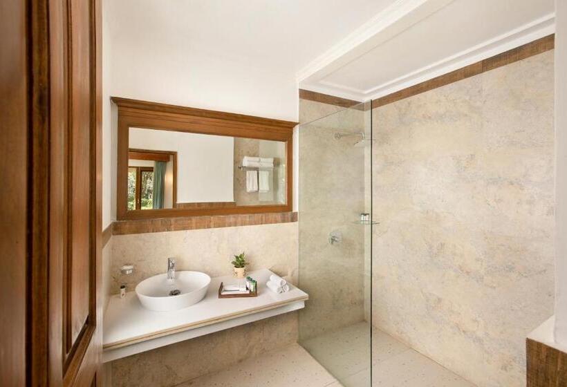 ホテル Raga On The Ganges