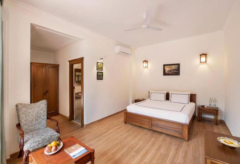 ホテル Raga On The Ganges