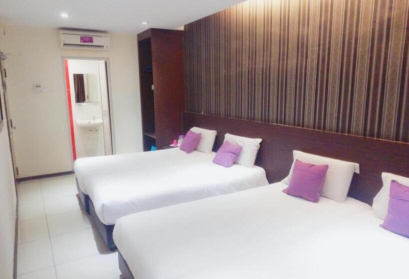 Remember Hotel Bukit Gambir