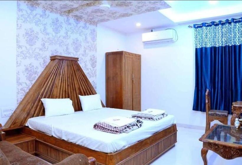 호텔 Shalimar Executive, Uran Islampur