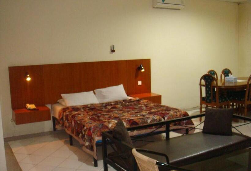 Отель Sunset View Carita By Augusta