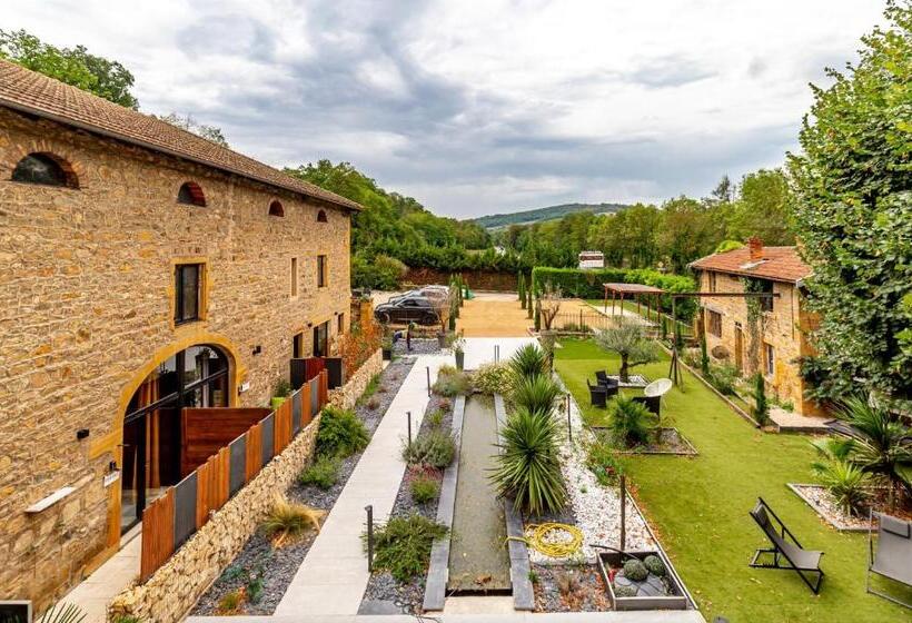 호텔 Sweet Uni Vert Jacuzzi