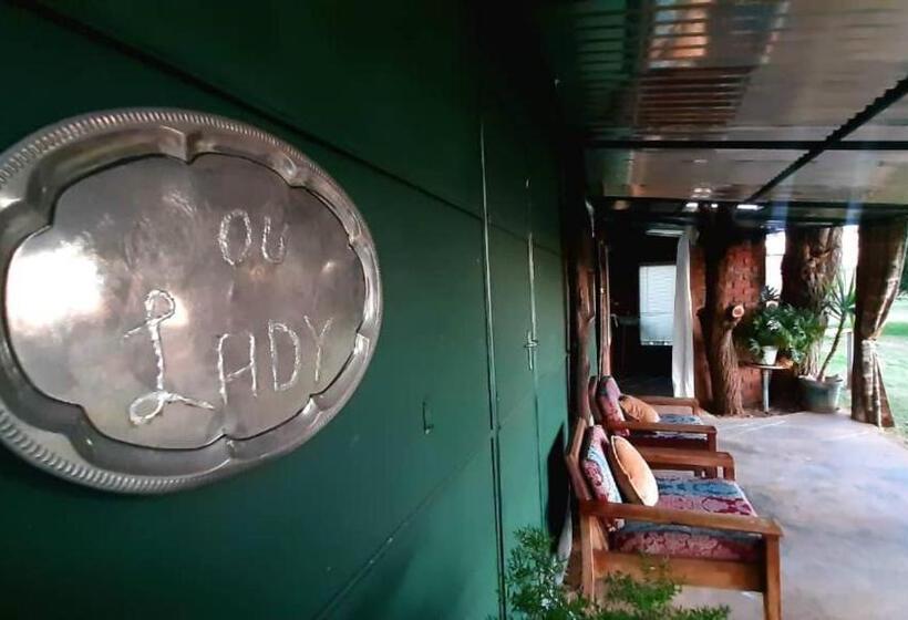 Kameel Rust And Vrede B & B And Camping